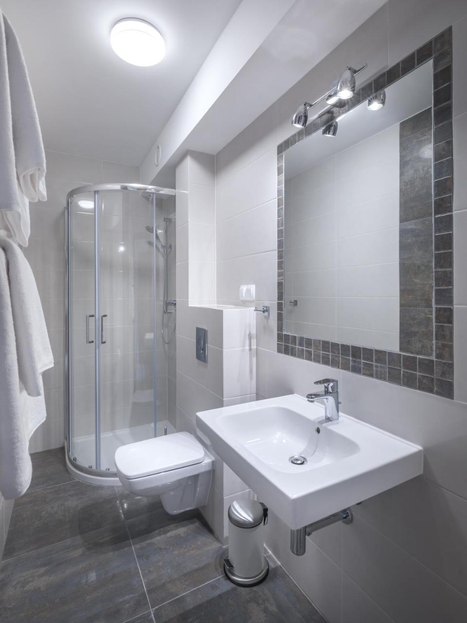 Kasprowicza13 Apartment ชกลาร์สกา ปอเรมบา ภายนอก รูปภาพ