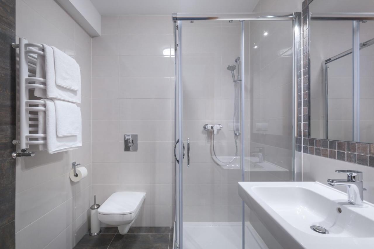 Kasprowicza13 Apartment ชกลาร์สกา ปอเรมบา ภายนอก รูปภาพ